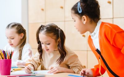 Jeux vidéo et intelligence artificielle : le duo inattendu qui révolutionne l’éducation